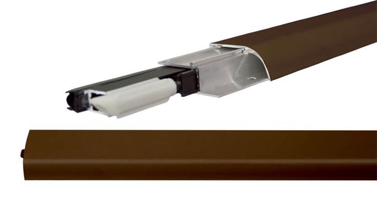 Порог алюминиевый накладной с резиновой вставкой Comaglio 1450 коричневый (83-63см) (36032) 36032 фото